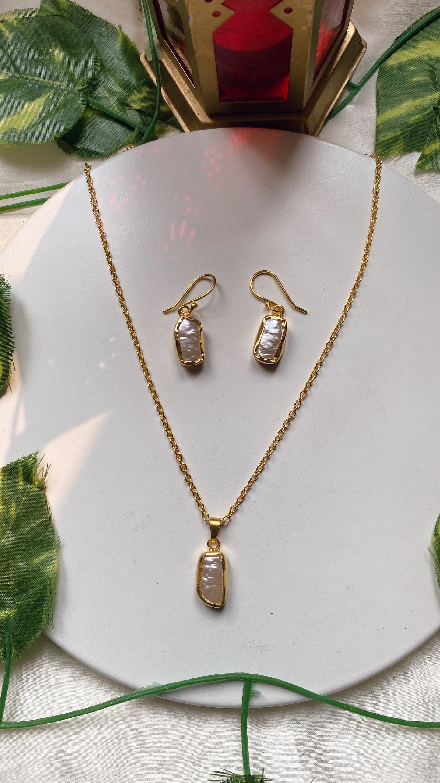 Anika Baroque Pearl Set
