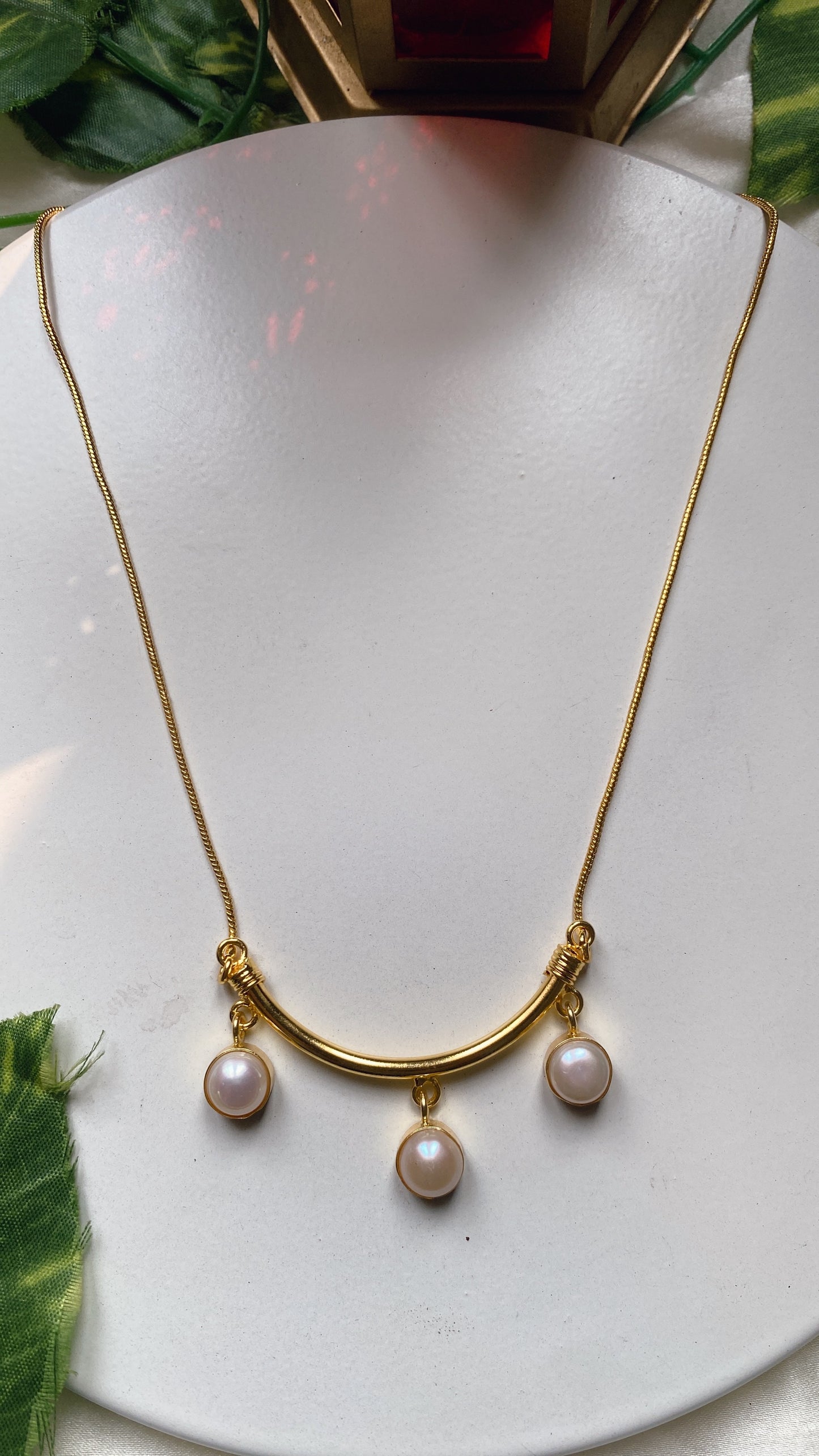 Eesha Pearl Pendant