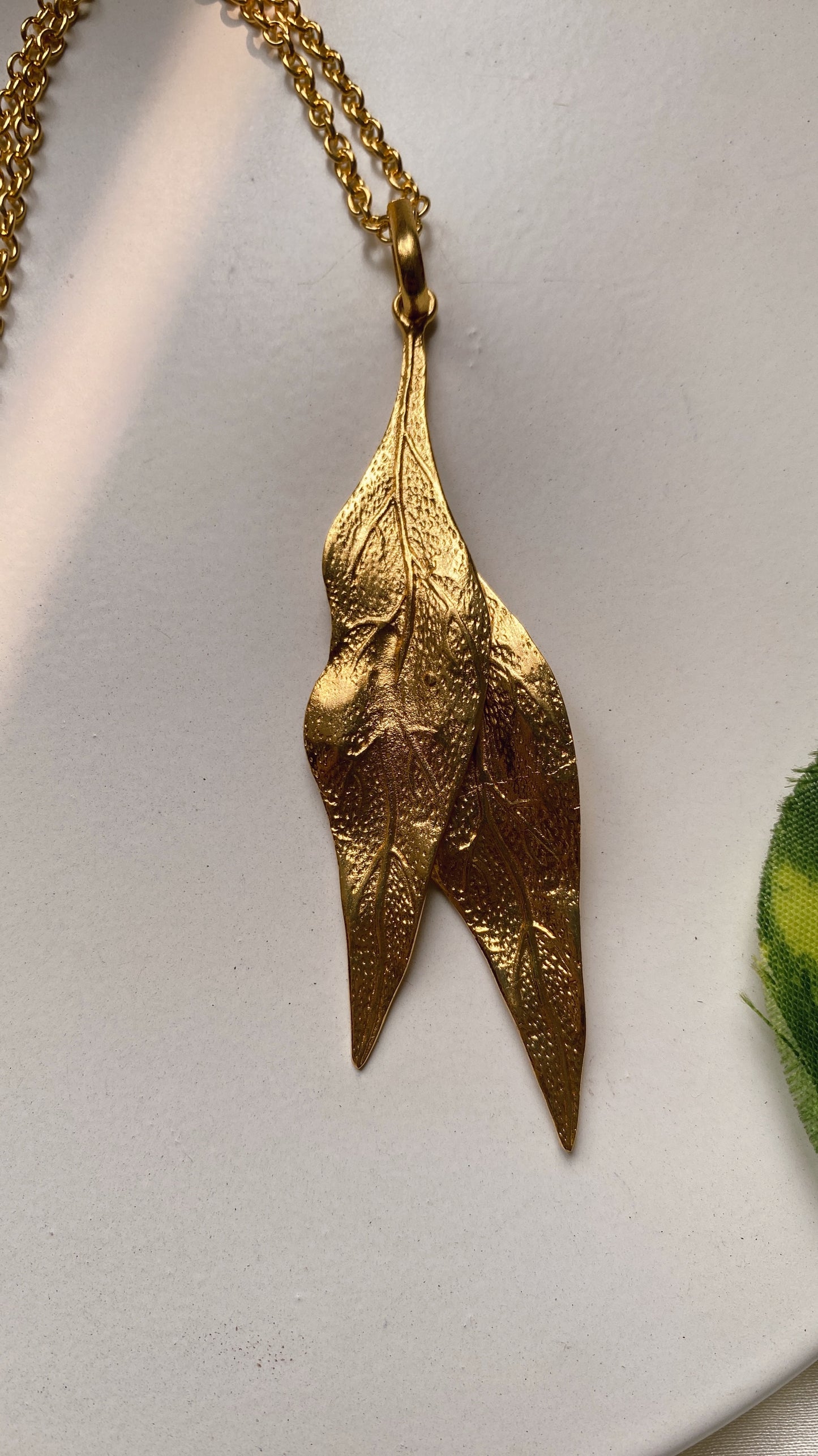 Leaf Lore Pendant