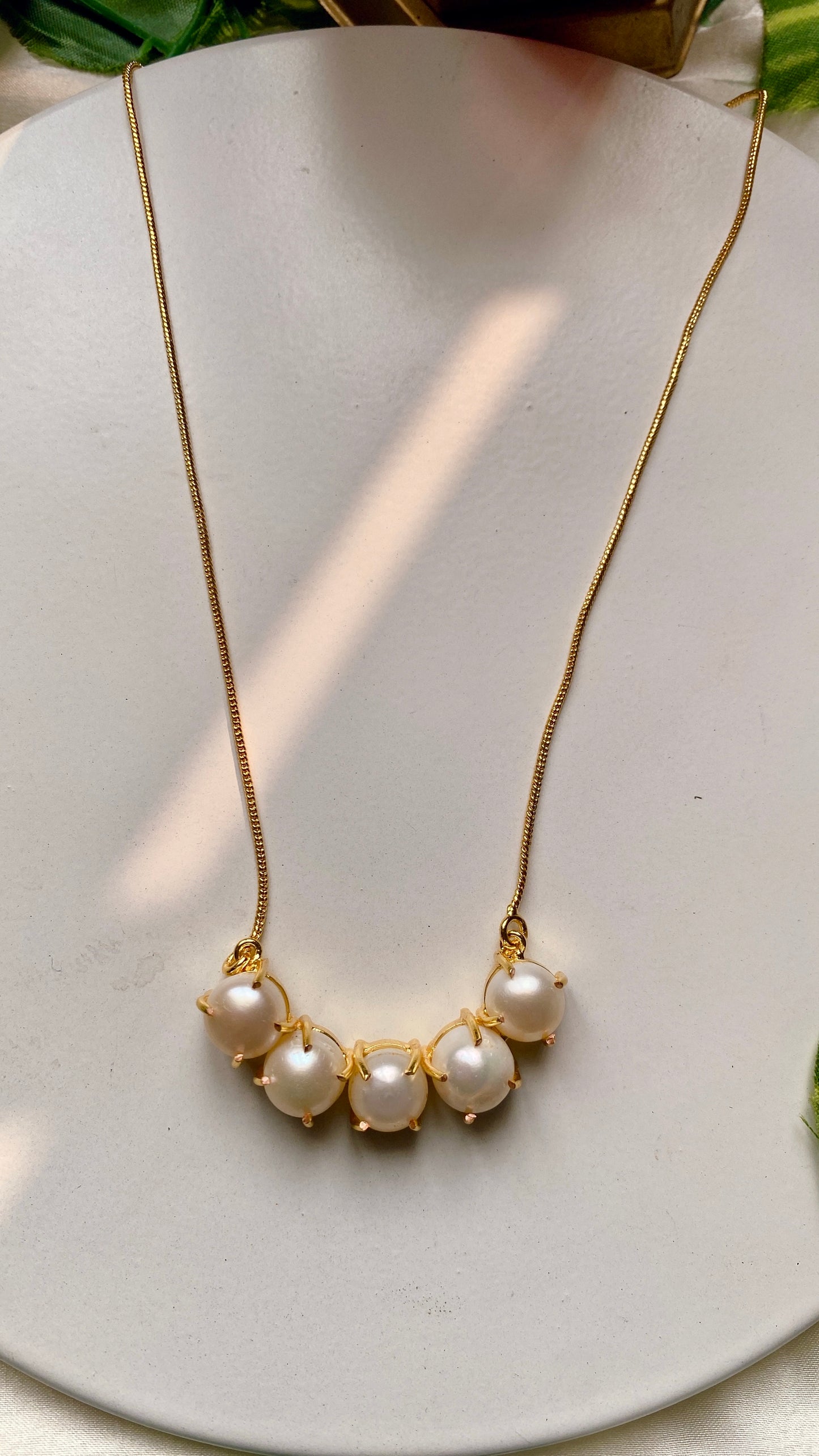 Reeva Pearl Pendant