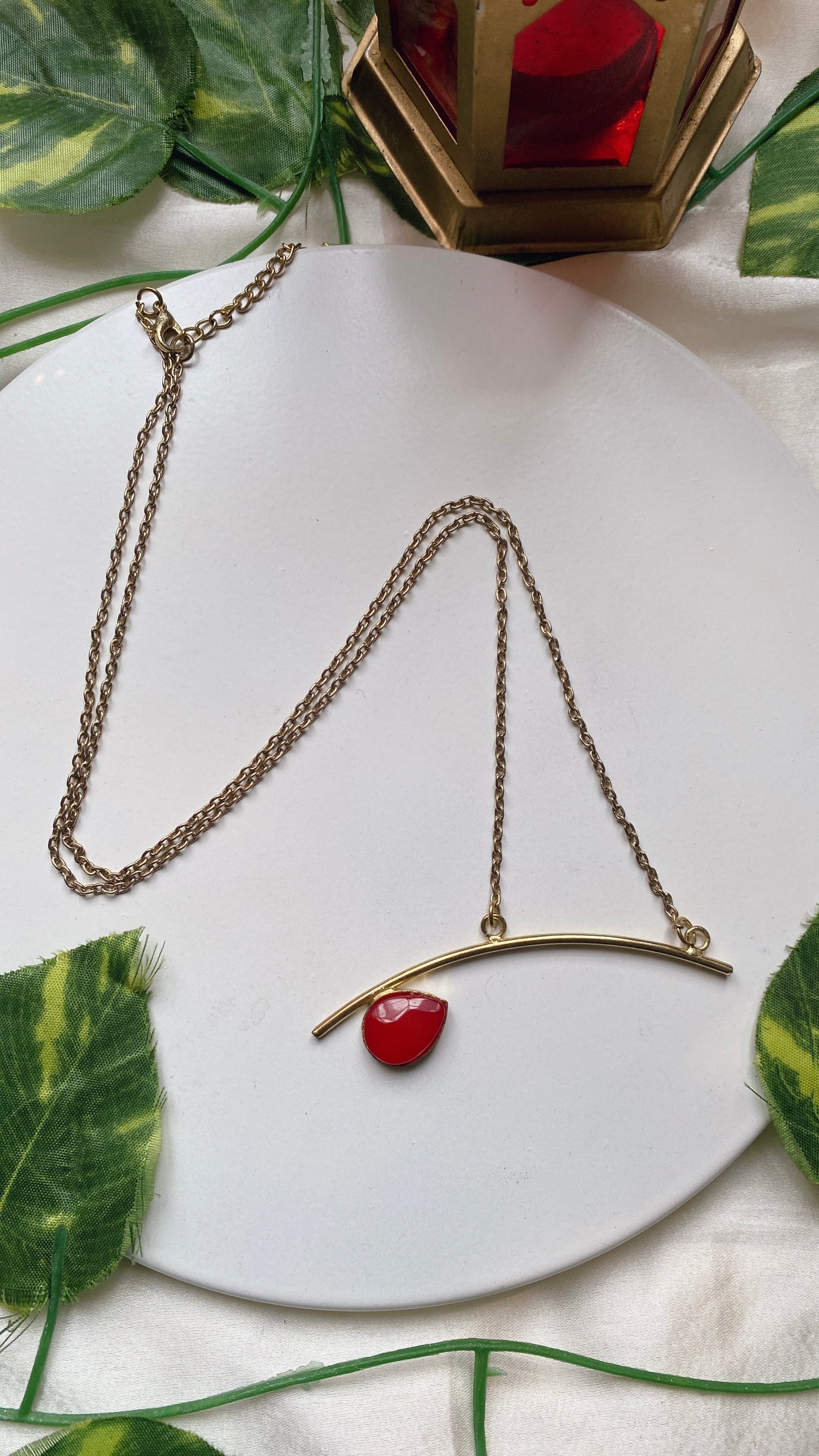 Reeva Pendant