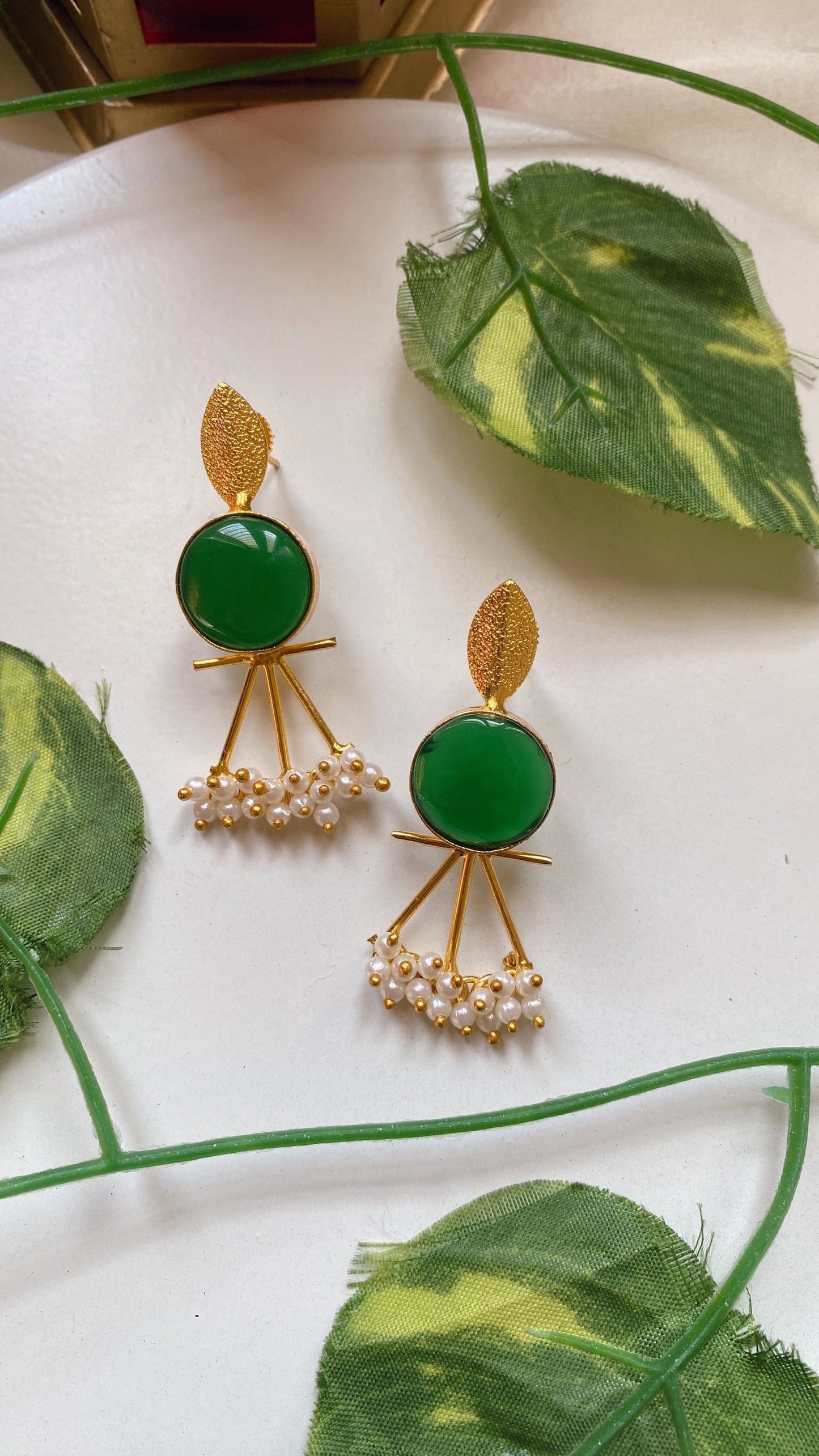 Esha pearly Earrings - Green