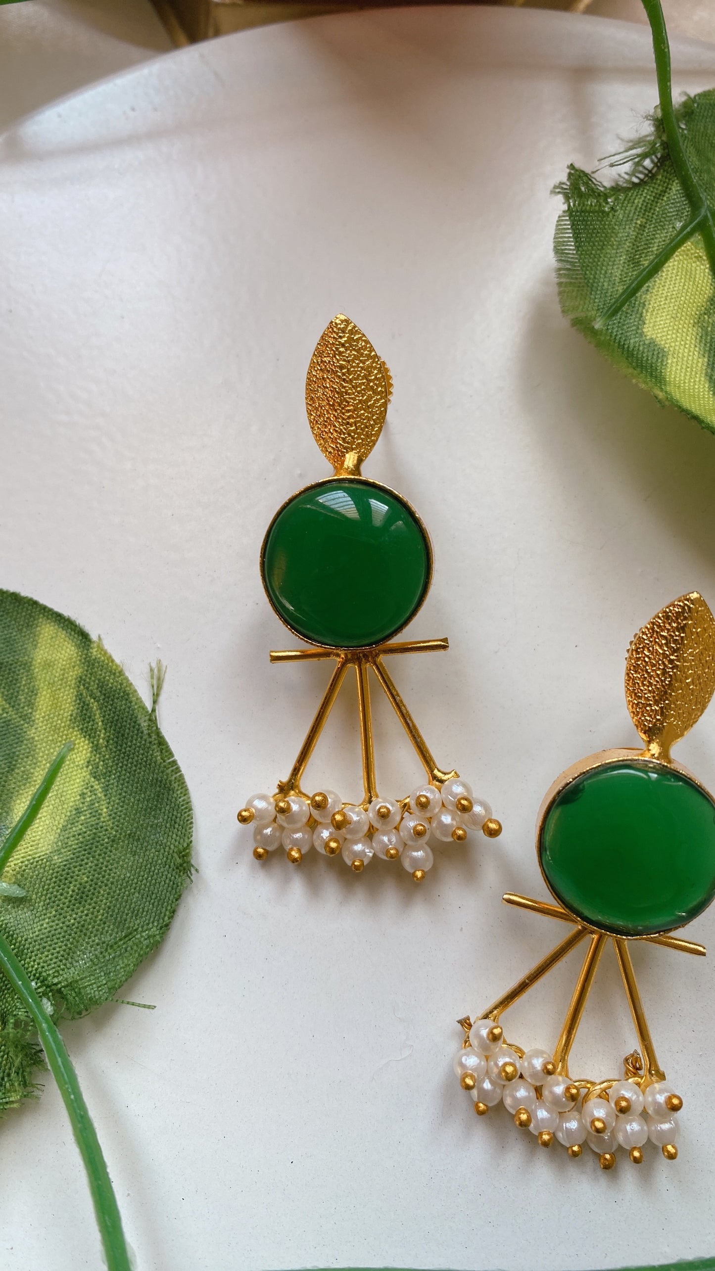 Esha pearly Earrings - Green