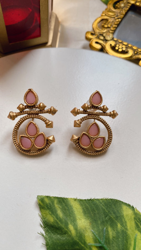 Leela Earrings - Pink