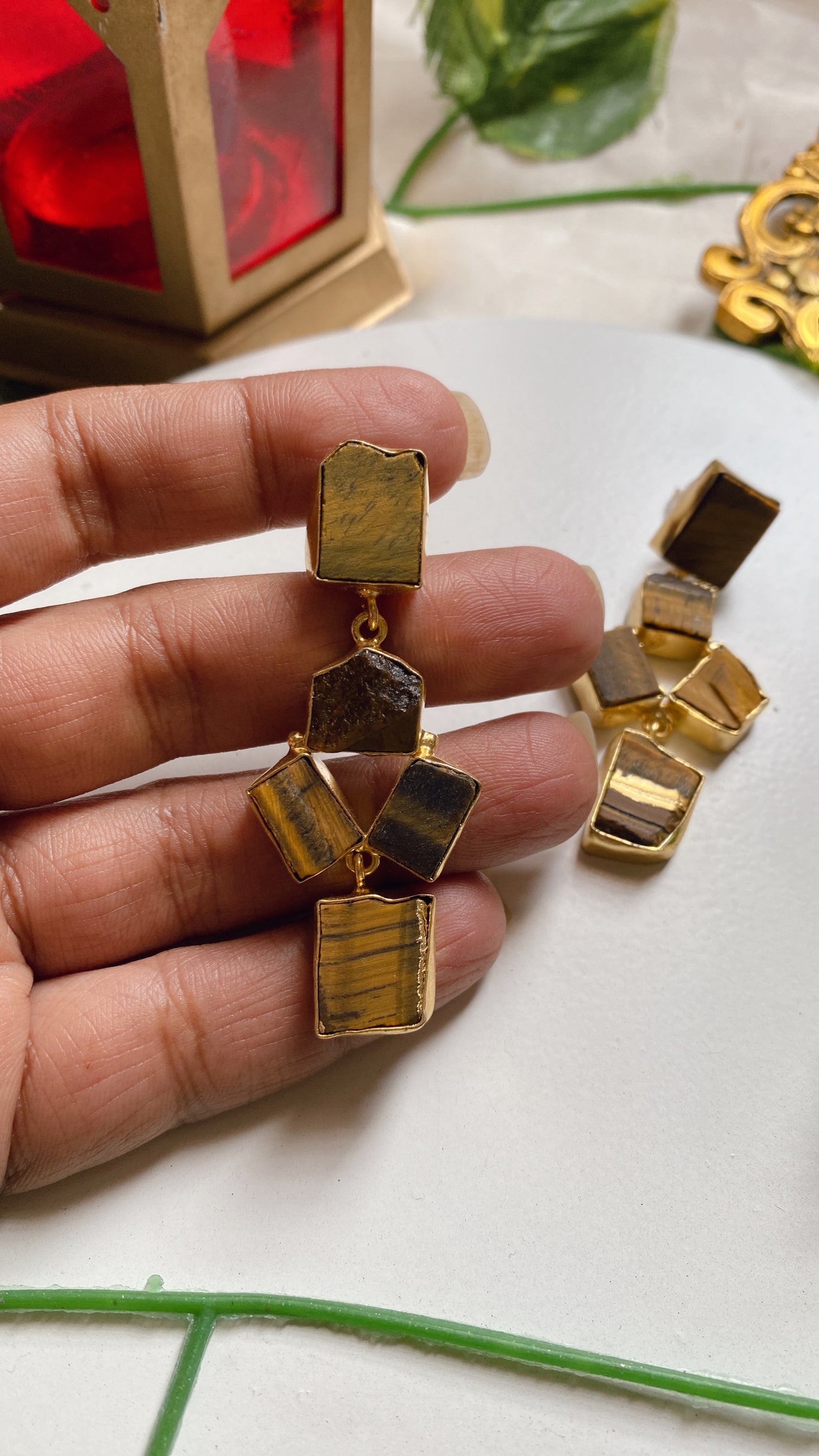 Arya Raw Uncut Stone Earrings - Coffee Brown