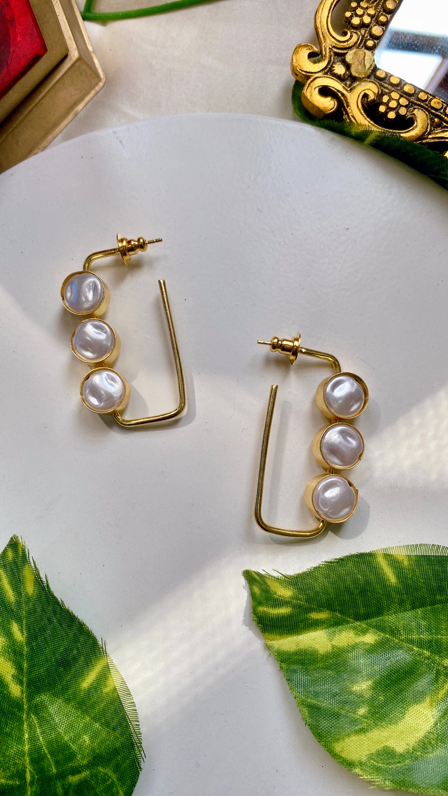 Ayra Pearl Earrings