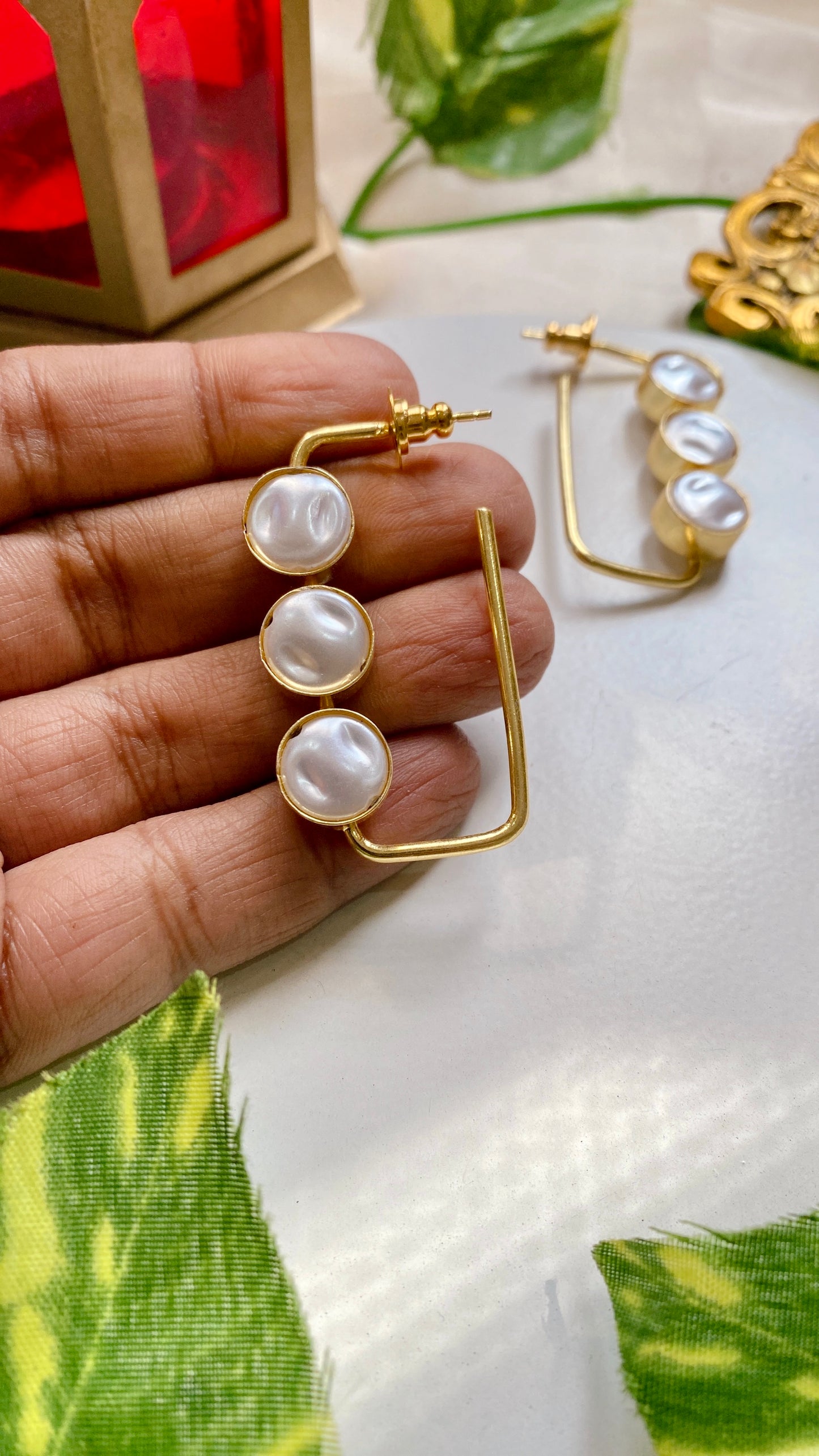 Ayra Pearl Earrings