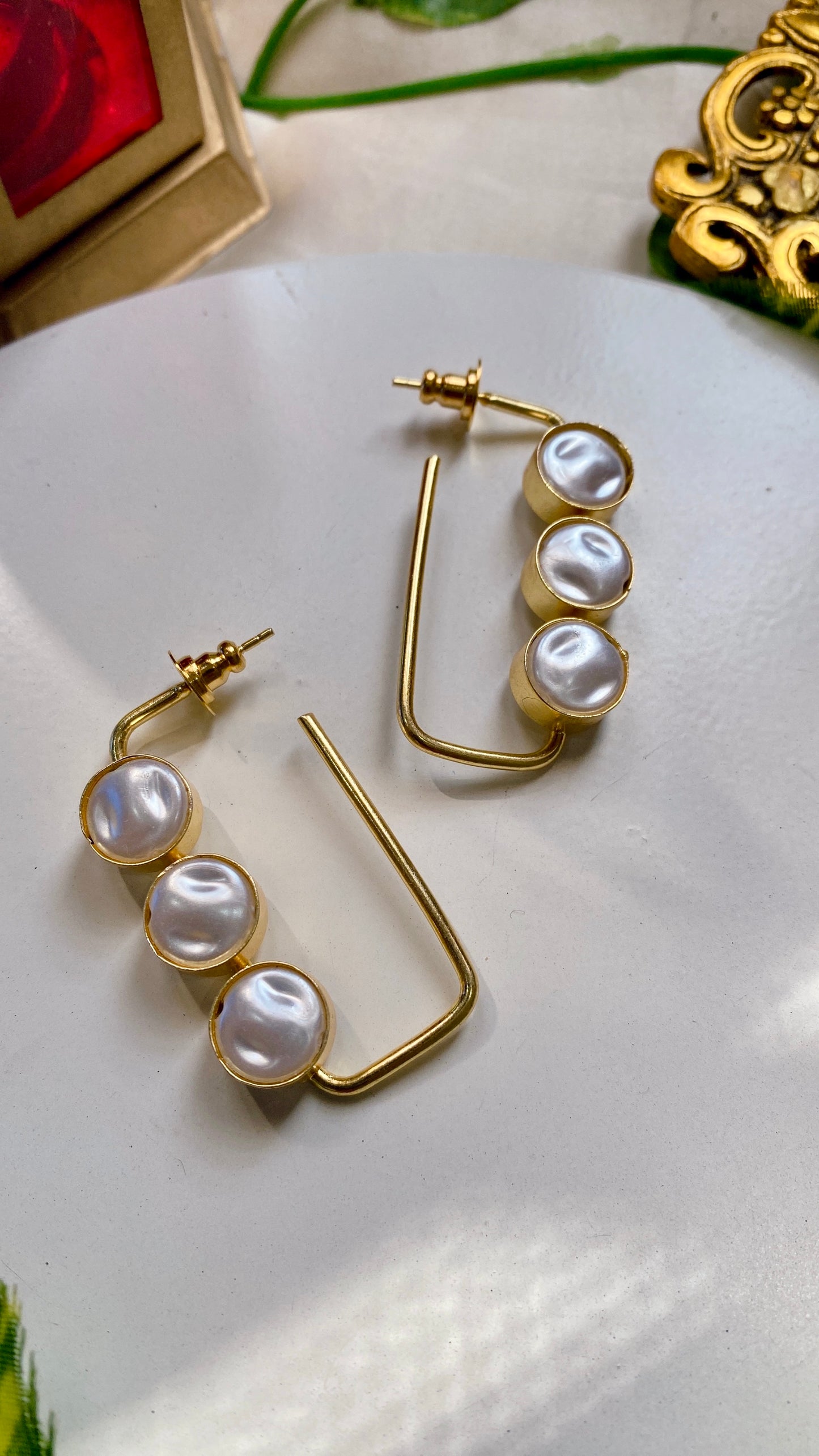 Ayra Pearl Earrings