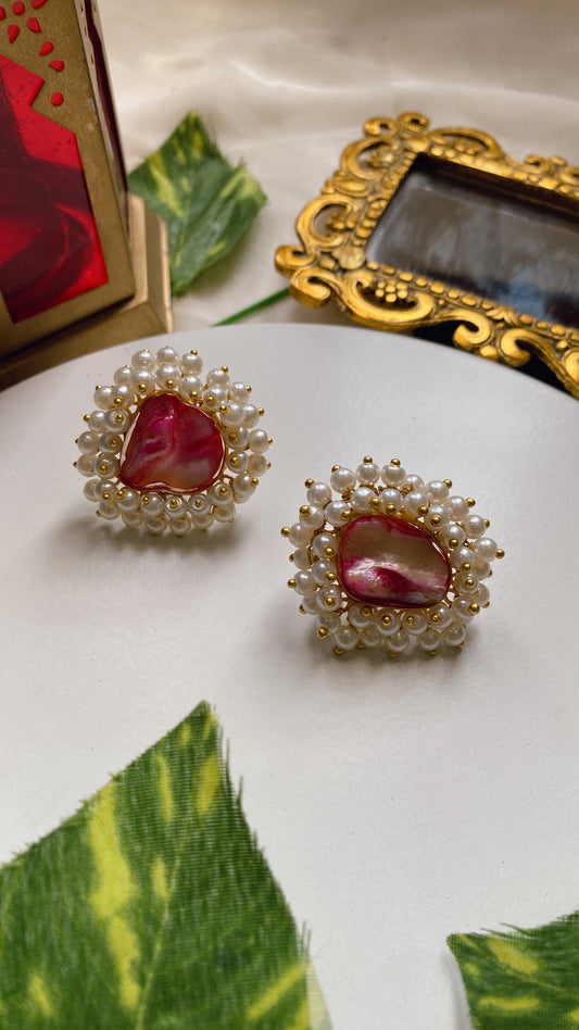 Ameha Mother of pearl Stud - Pink