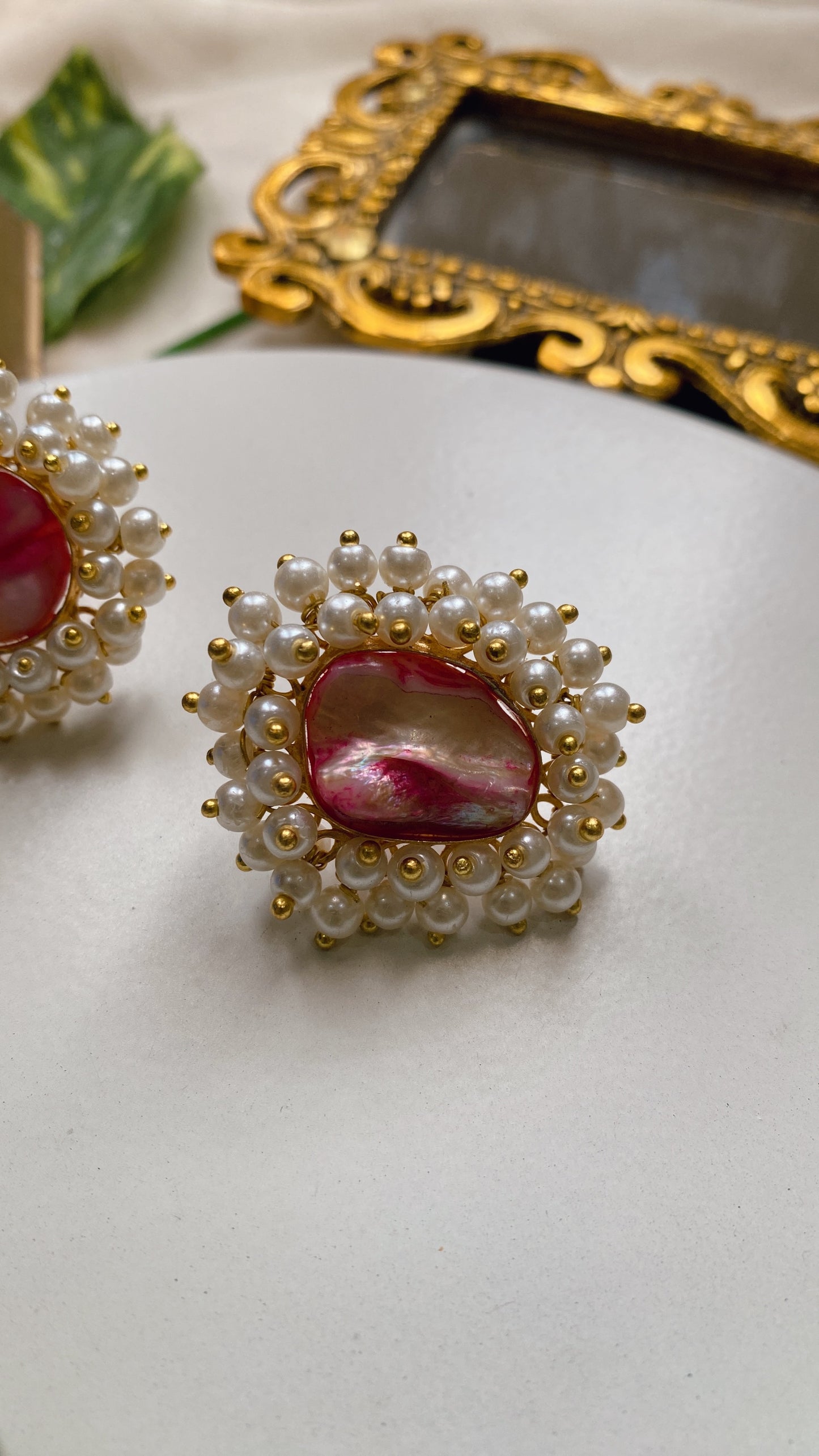 Ameha Mother of pearl Stud - Pink