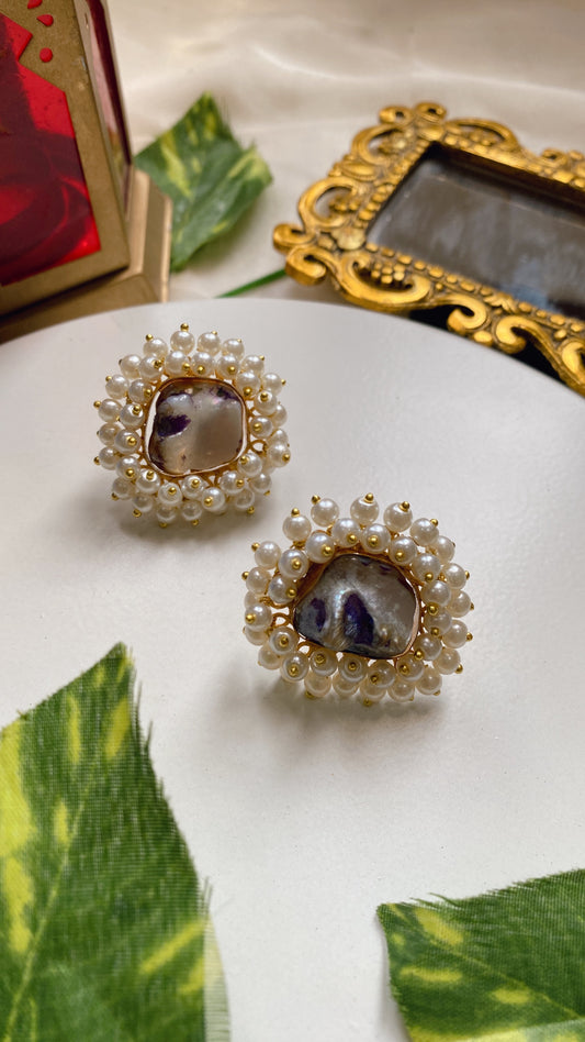 Ameha Mother of pearl Stud - Purple