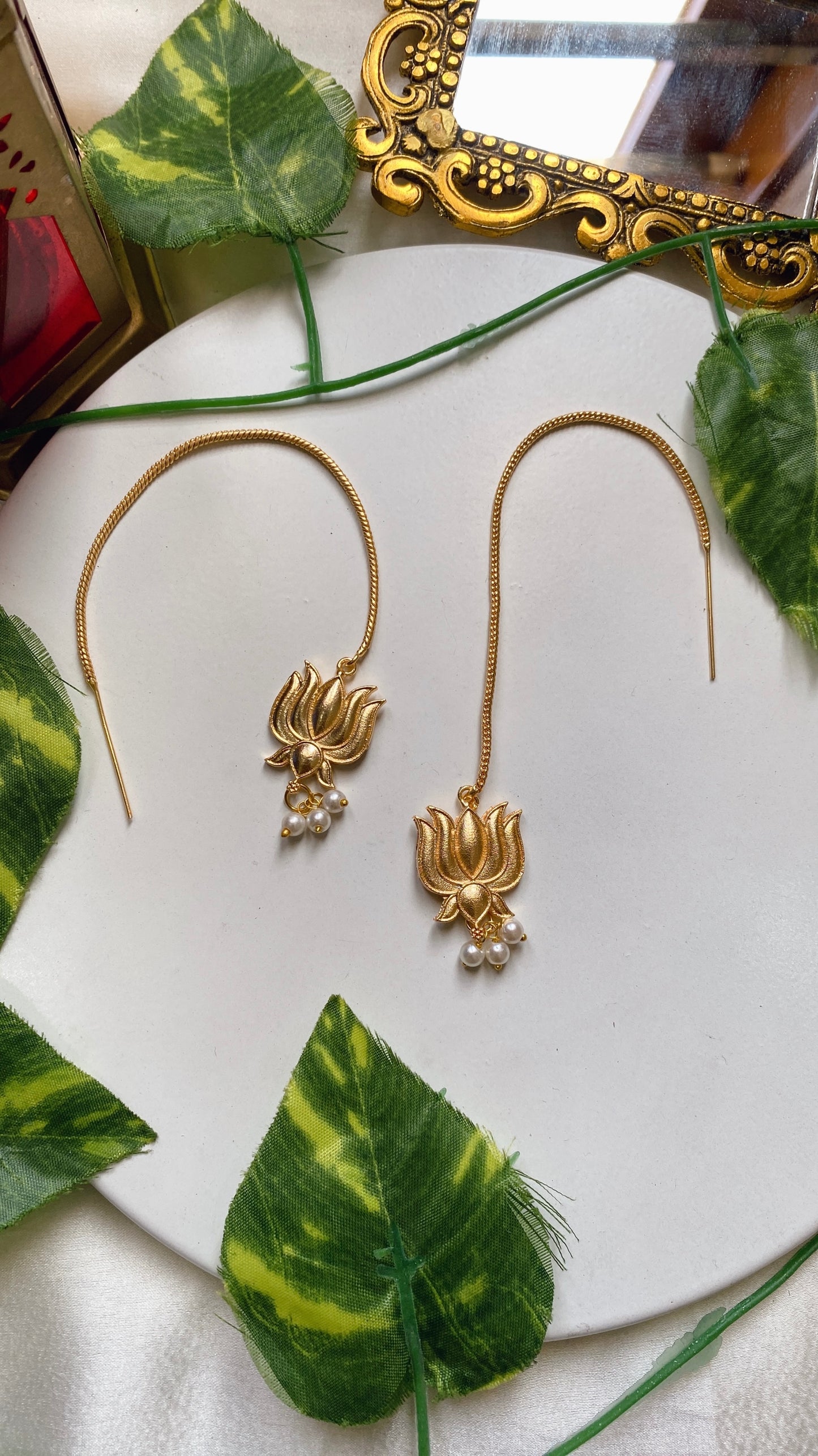 Kamal Sui Dhaaga Earrings